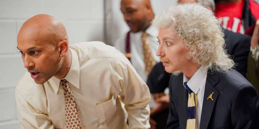 Jordan (Micahel Key) and the security guard (Heidi Gardner) playing quarters in The Last Dance Extended Scene on SNL.