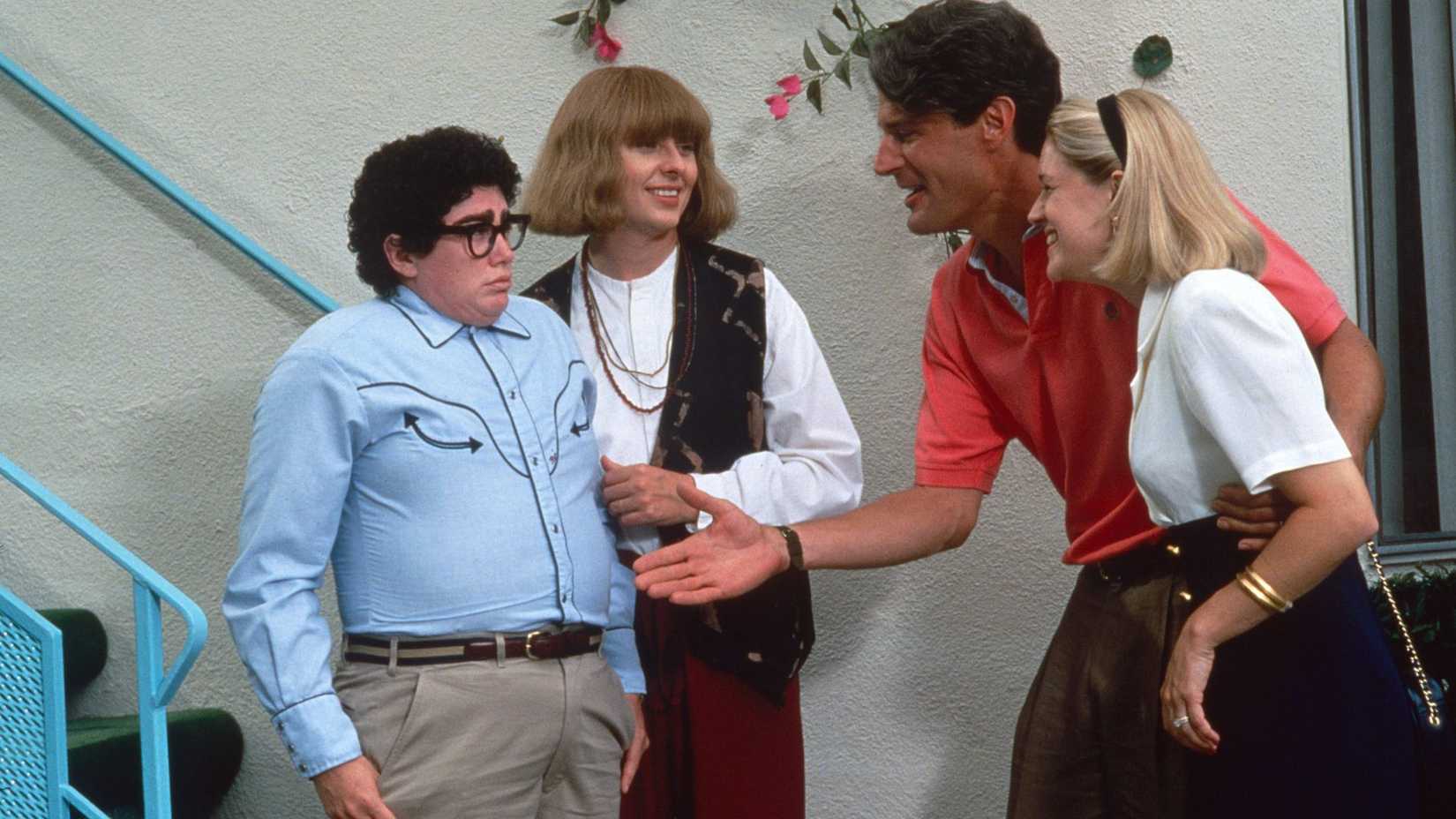 Julia Sweeny e Dave Foley em It's Pat