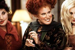 Kathy Najimy, Bette Midler, and Sarah Jessica Parker in Hocus Pocus