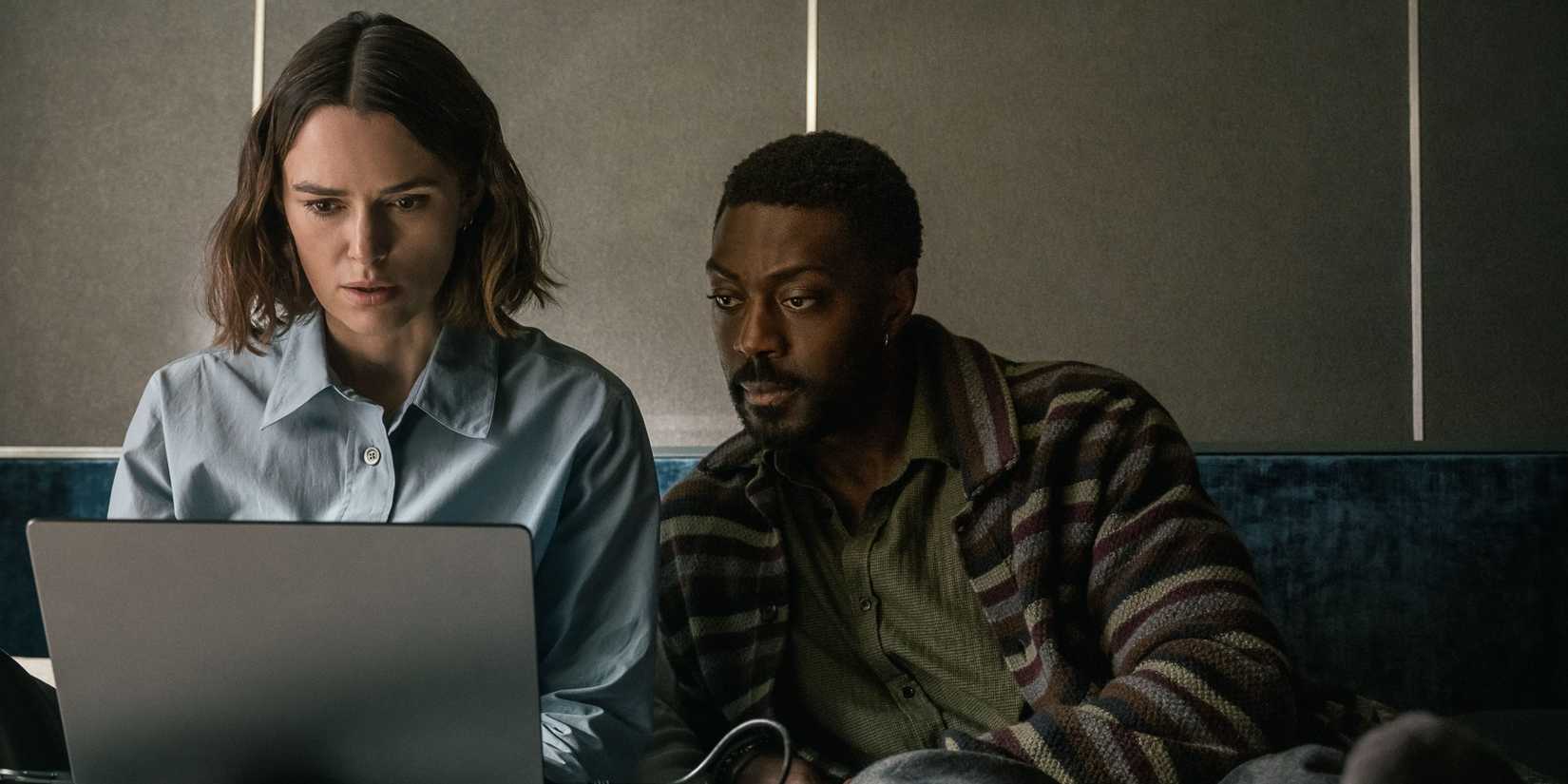 Keira Knightley and David Ajala in The Woman in Cabin 10