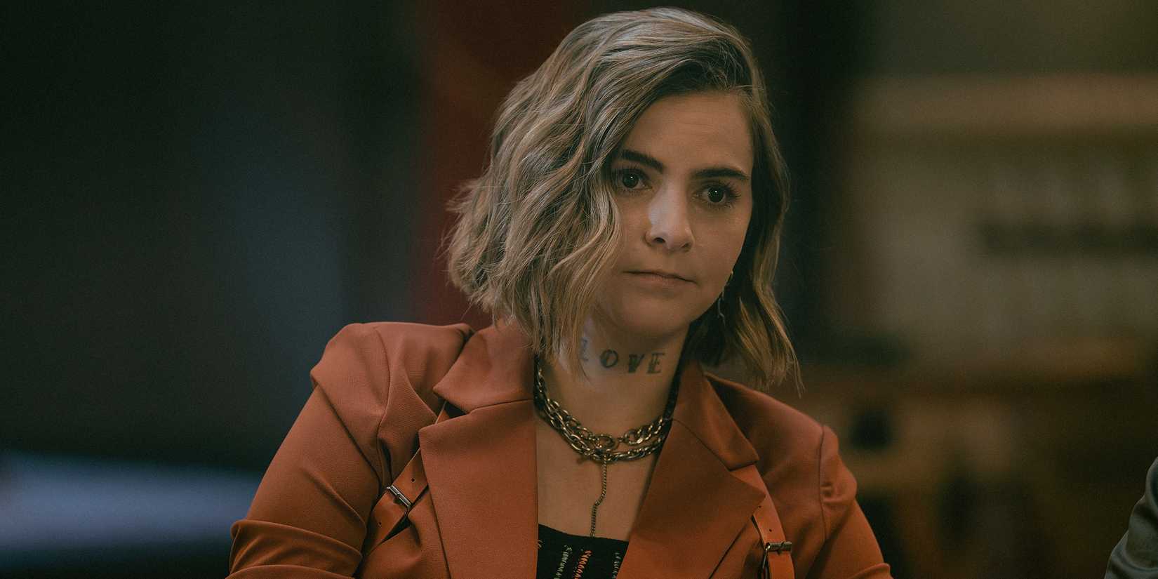 Mckenna Quigley Harrington como Grace em Tulsa King, episódio 6, temporada 3