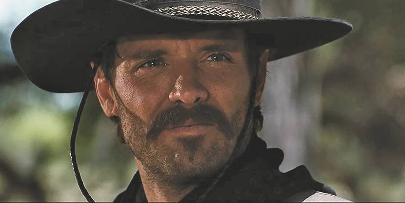 Michael Biehn as Johnny Ringo looking confident in Tombstone