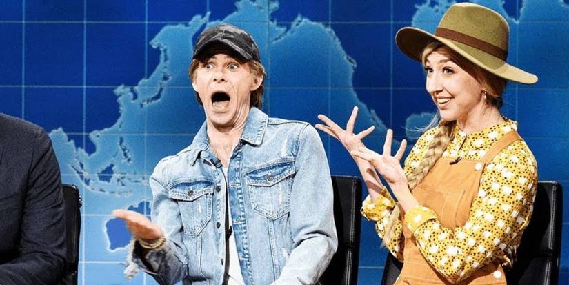 Nico Slobkin (Mikey Day) and Brie Bacardi (Heidi Gardner) on Weekend Update on SNL.