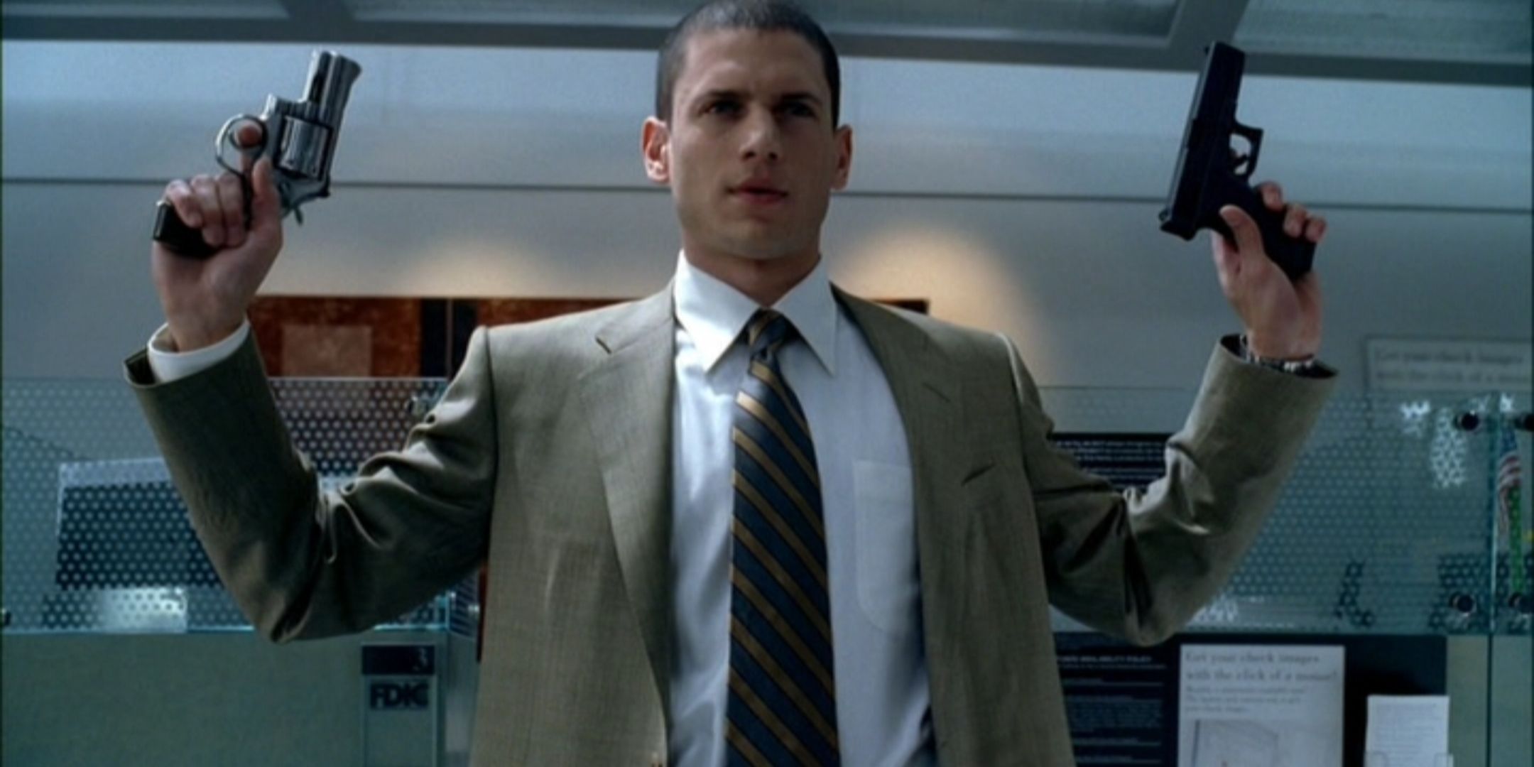 Michael Scofield em cena de Prison Break