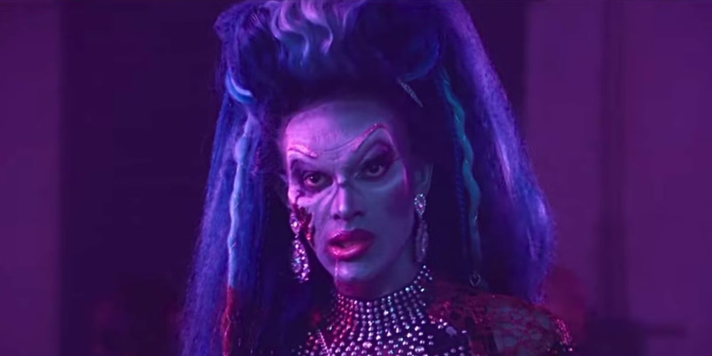 Zombie drag queen in "Queens Of The Dead"