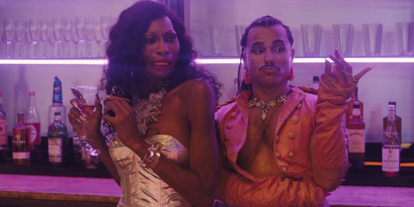 Nico e outros sobreviventes em Queens of the Dead.