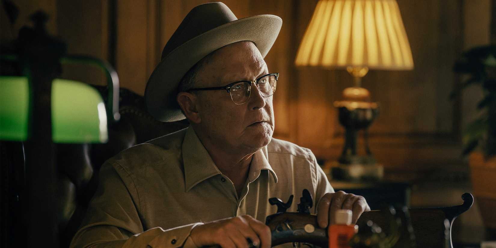 Robert Patrick como Jeremiah Dunmire em Tulsa King
