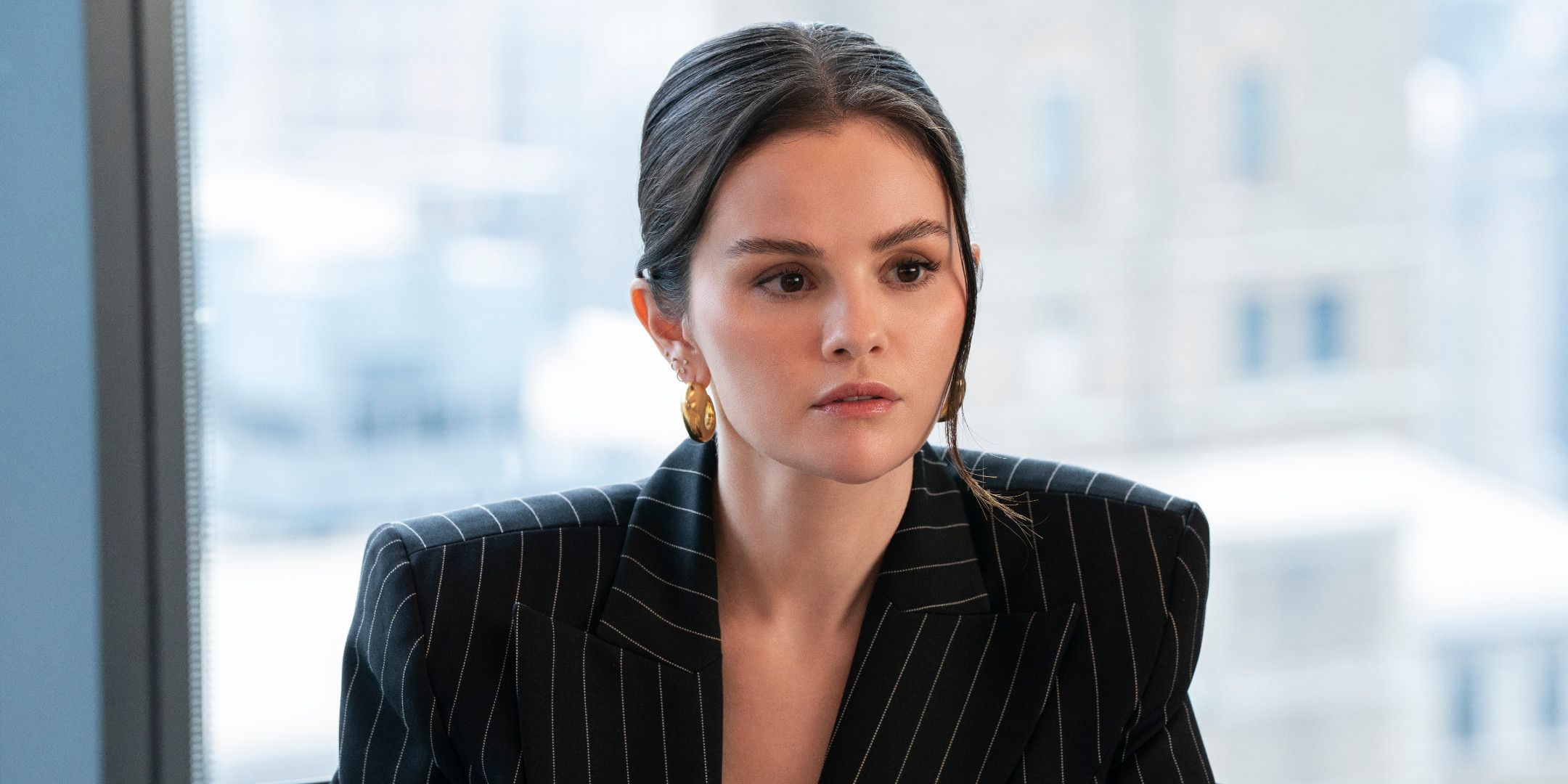 Selena Gomez como Mabel Mora em Only Murders in the Building