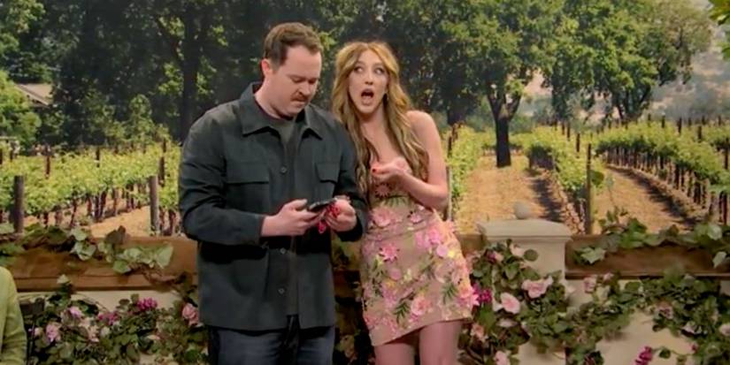 Shane Gillis and Heidi Gardner fighting about a photo in Winery Tour on SNL.