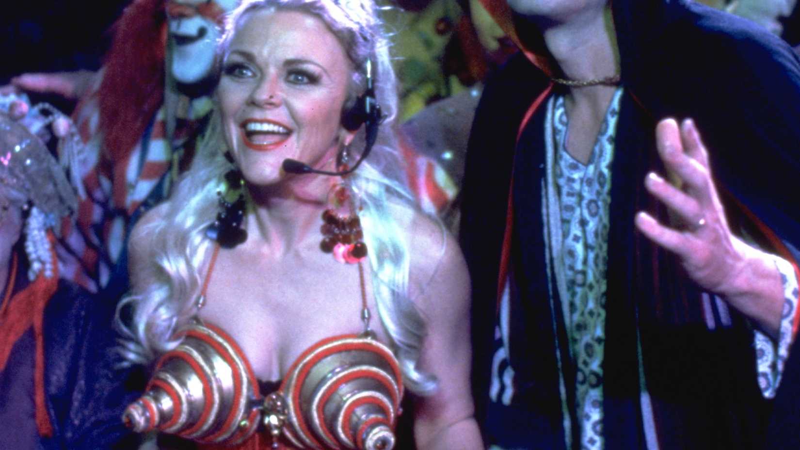 Stephanie Faracy como Madonna em Hocus Pocus