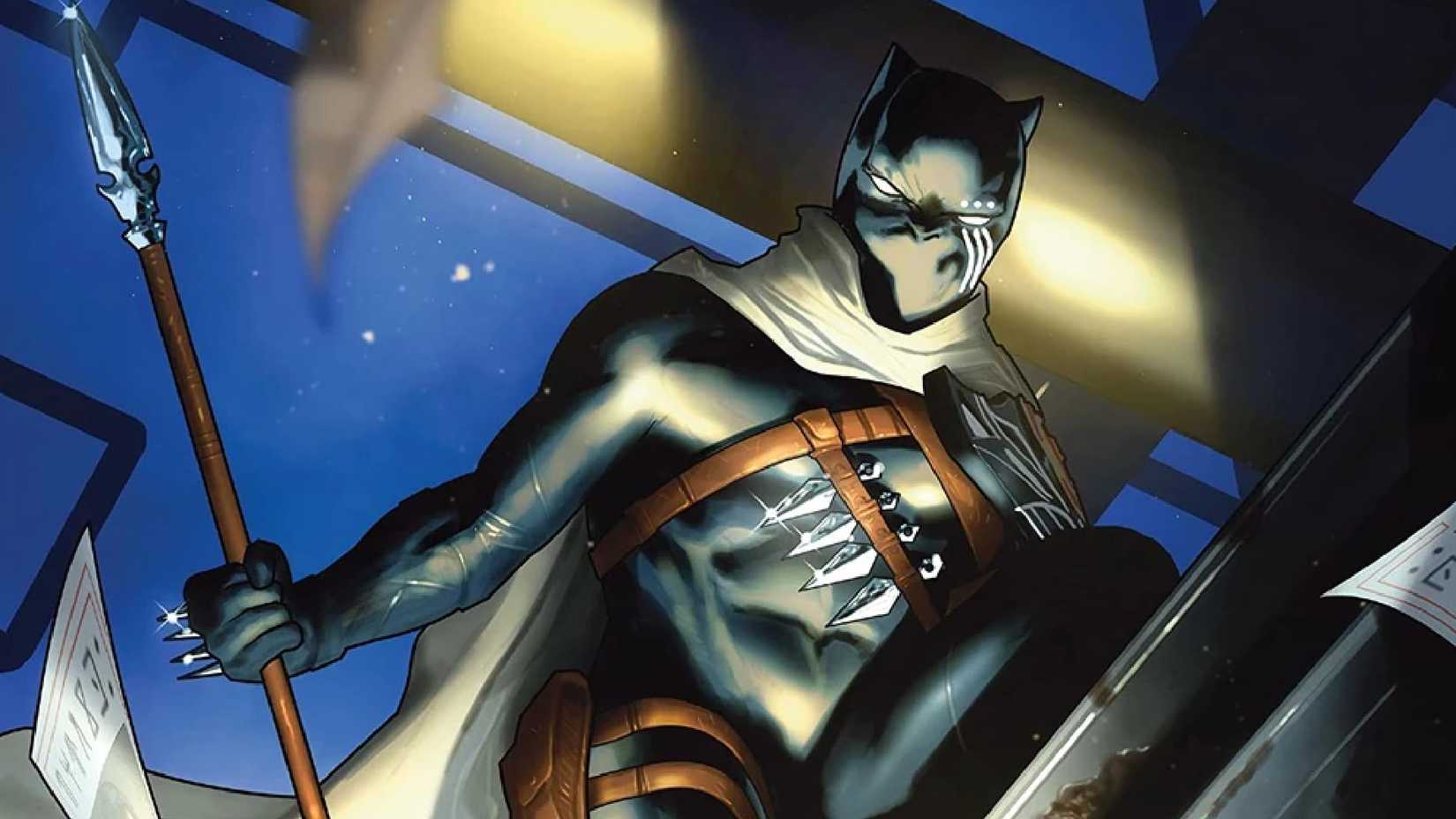 T'Challa prowls as a vigilante in the dark in Black Panther #1 cover