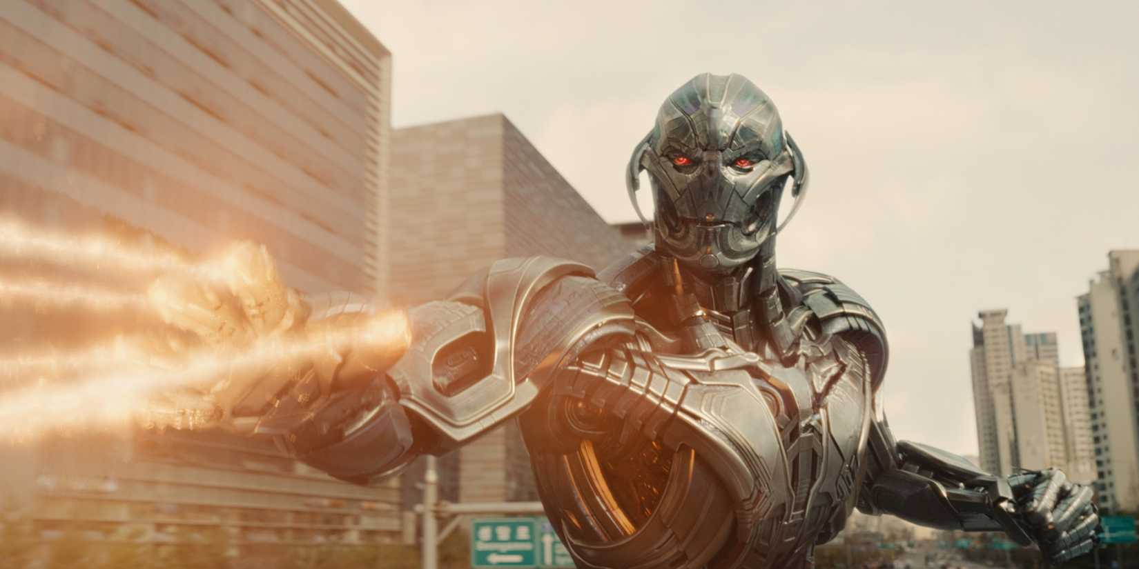 Ultron fighting in Avengers: Age of Ultron