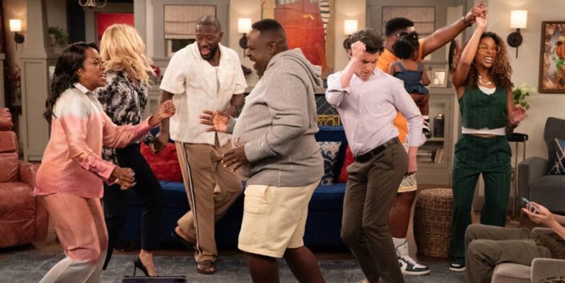 the neigborhood cast dancing in the season 8 premiere