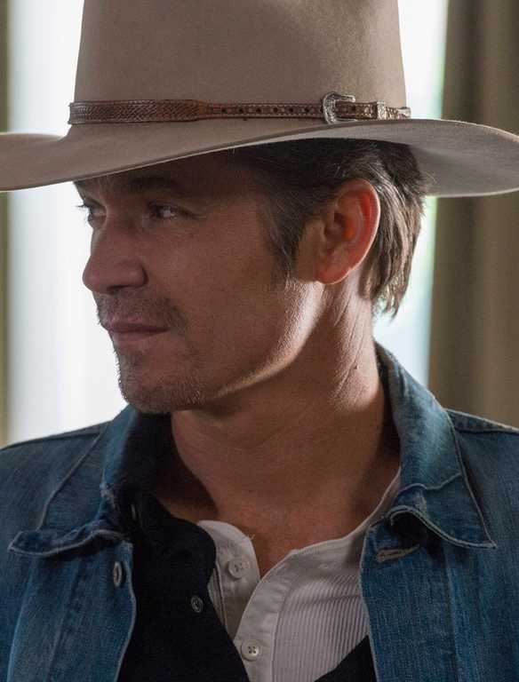 Raylan Word From Creators Dismiss Major Theories About Show's Mysteries