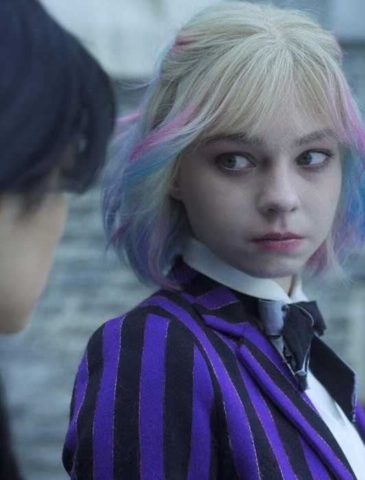 Netflix's Wednesday Spinoff Series Gets Update From Showrunners