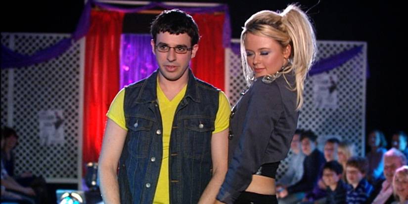 Will e Charlotte na passarela em The Inbetweeners.