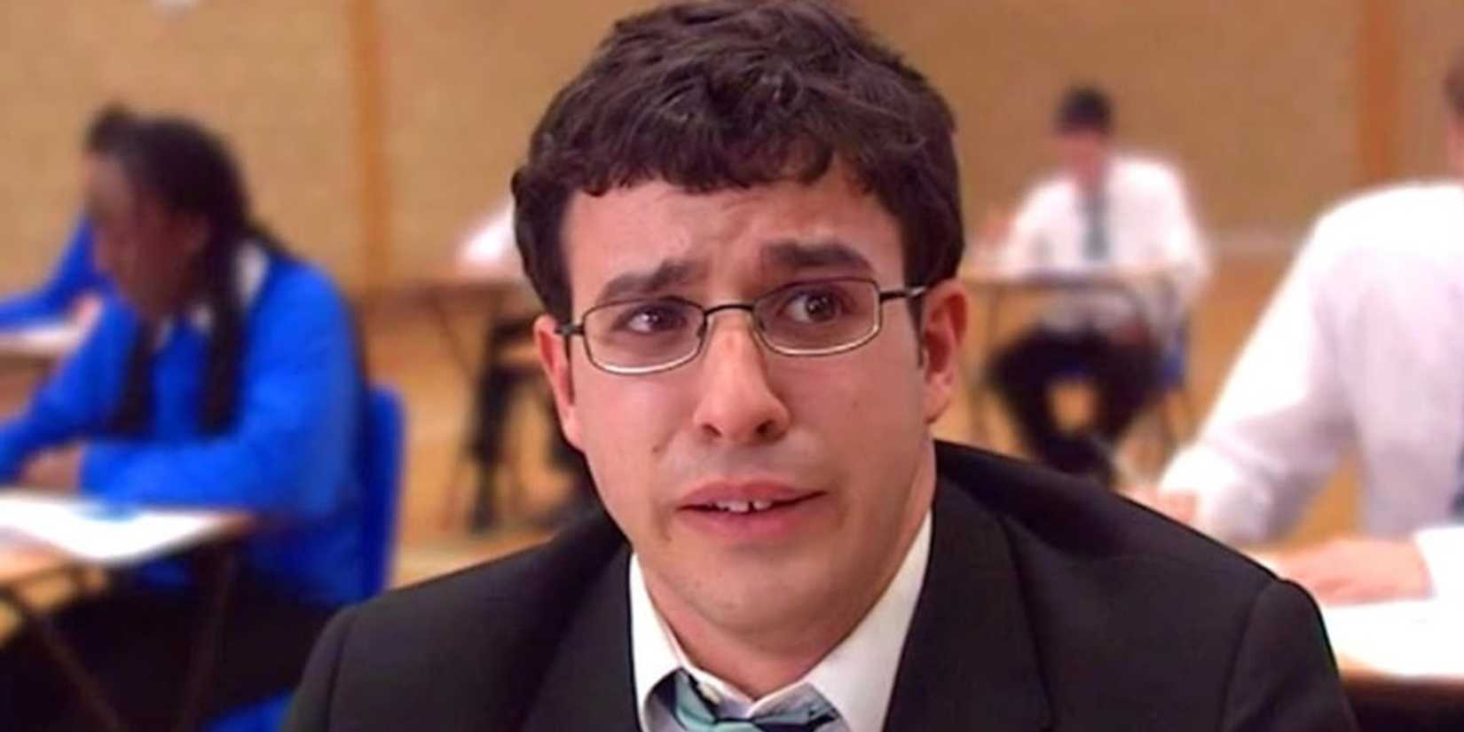 Will na sala de exames em The Inbetweeners.