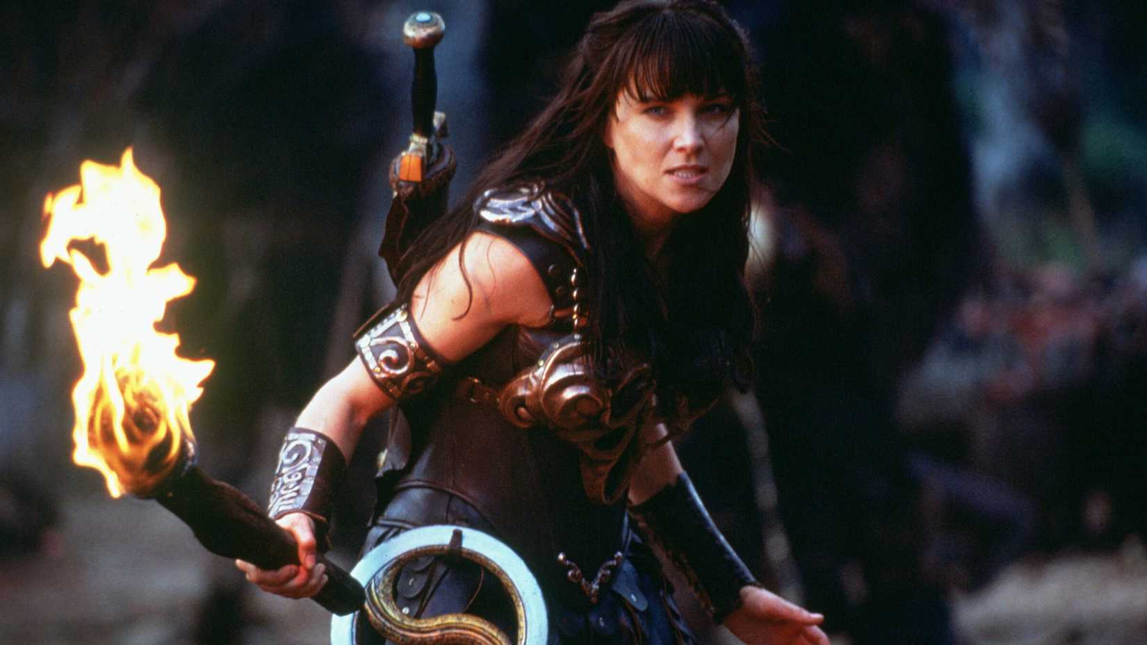 Xena holding a torch in Xena Warrior Princess