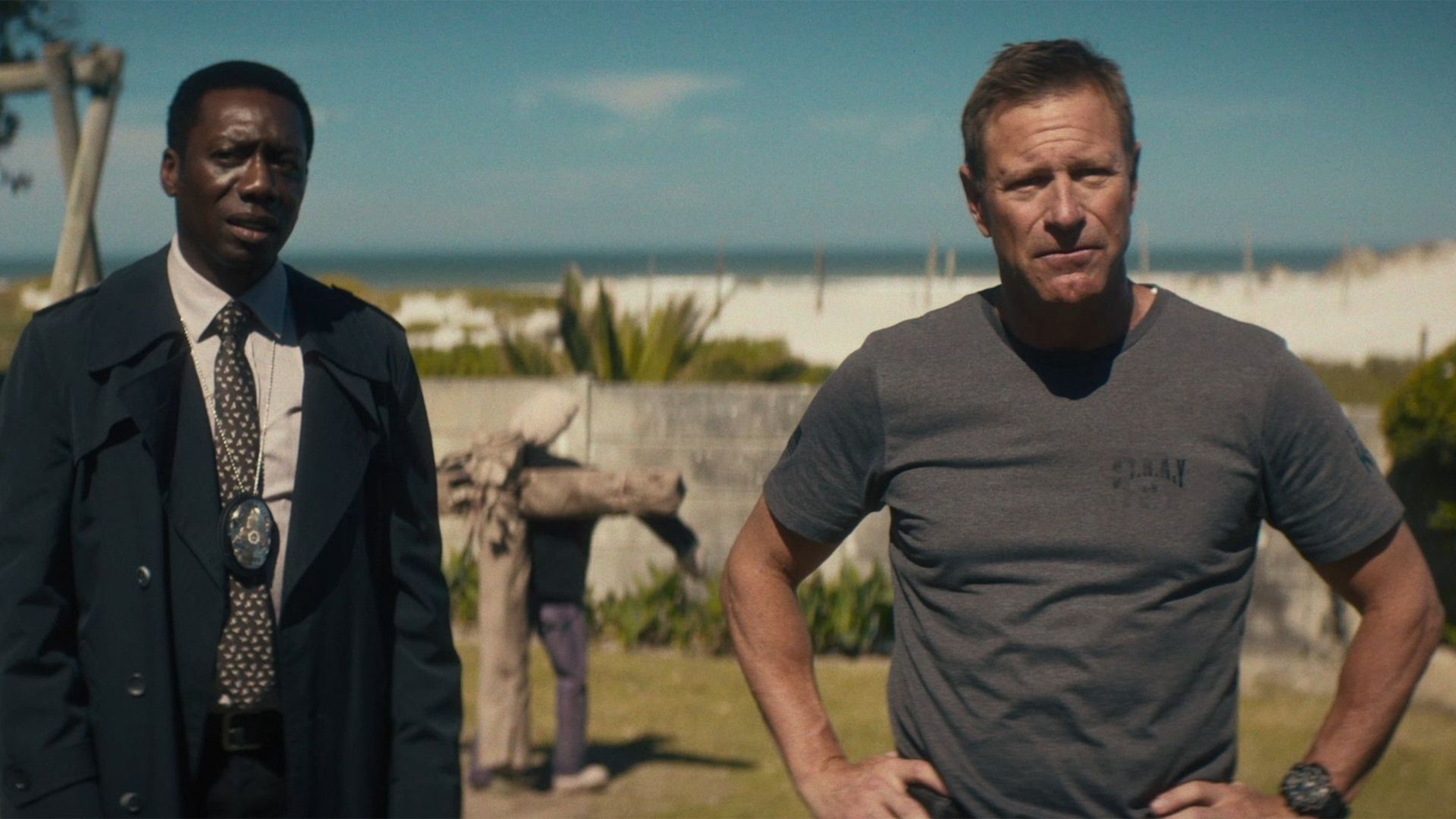 Aaron Eckhart's Canine Wants Extra Coaching In Muzzle: Metropolis Of Wolves Clip