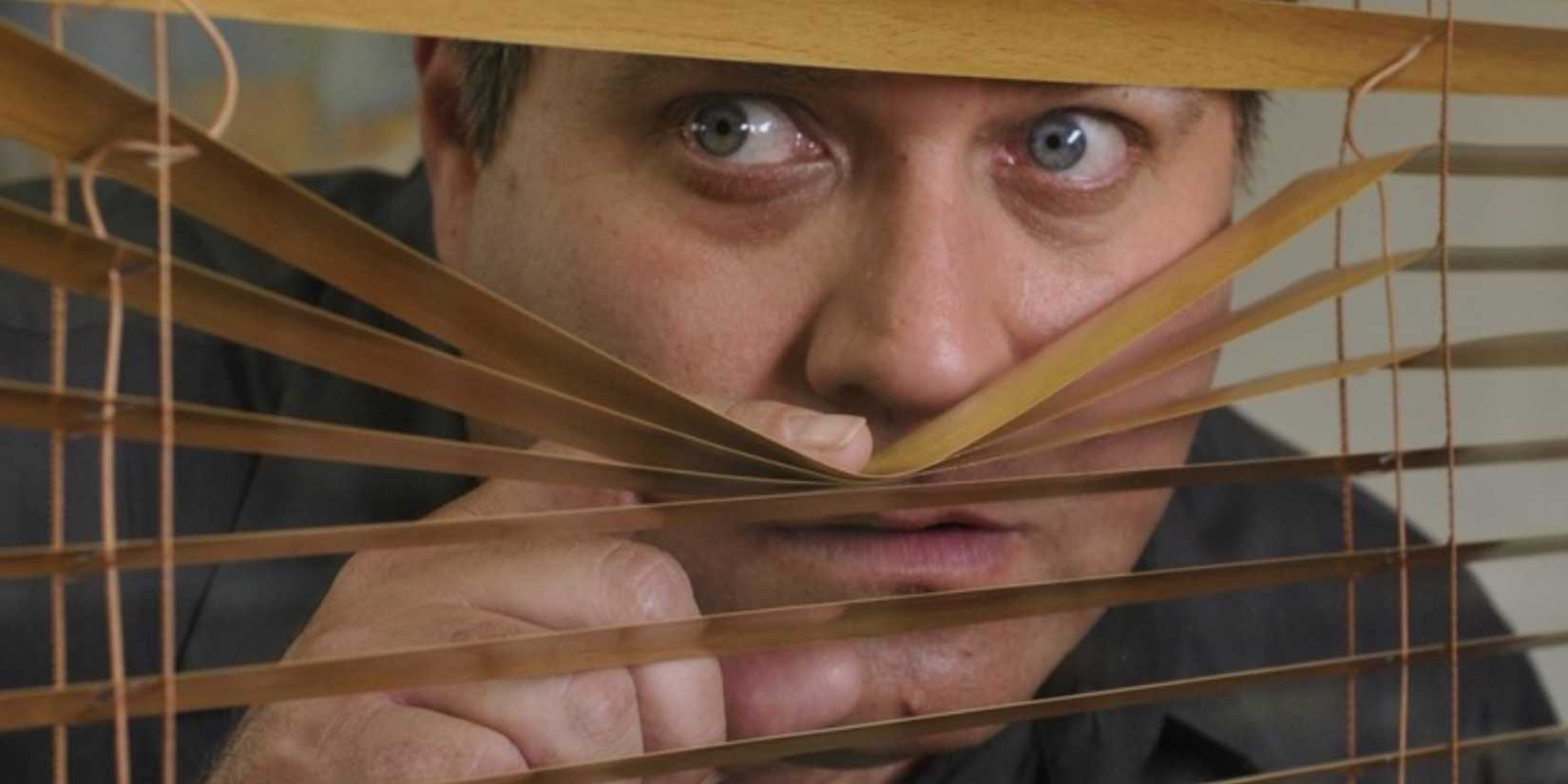 Avi em Ha-Misrad, o remake israelense de The Office