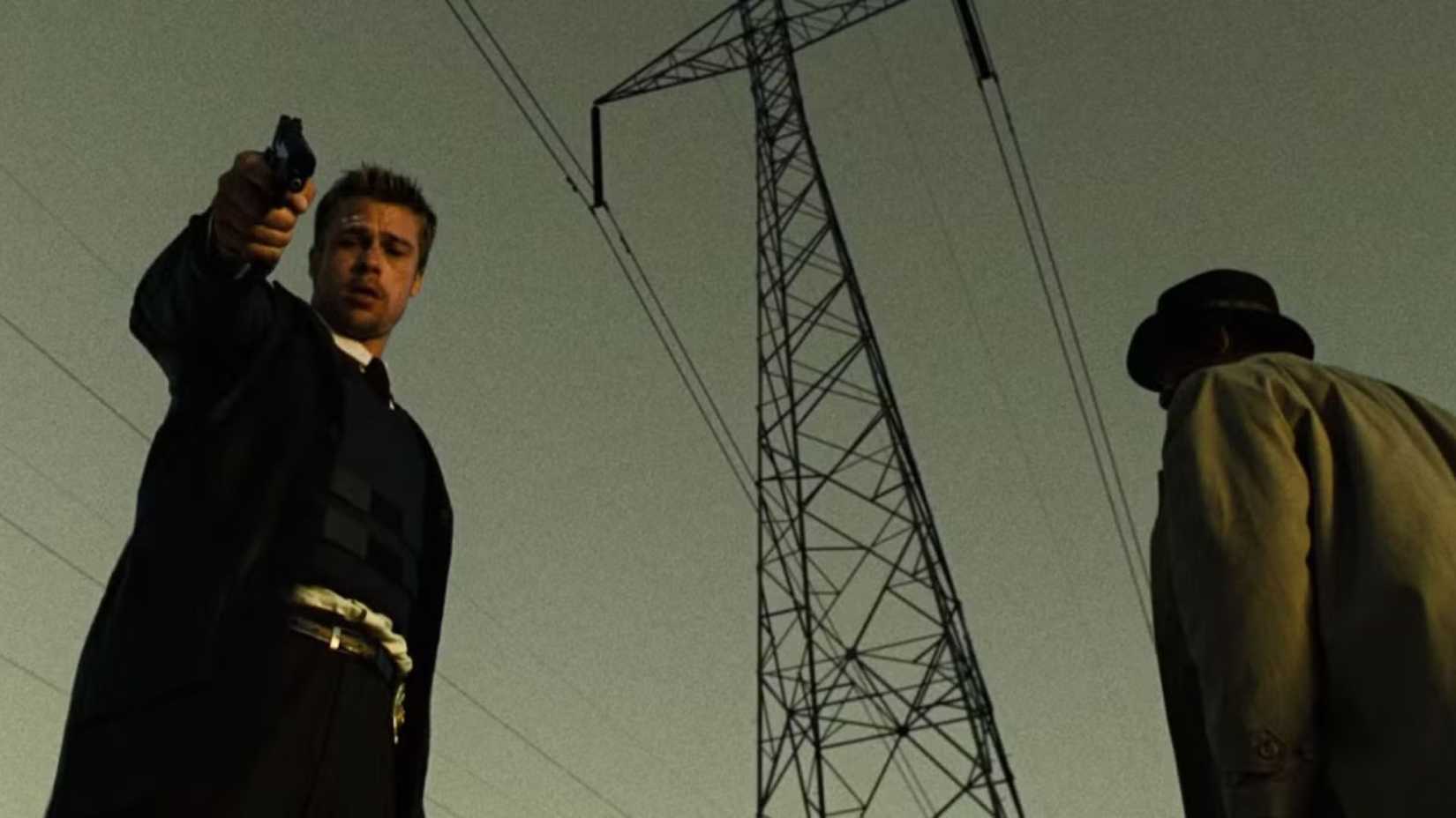 Brad Pitt e Morgan Freeman em Seven: Os Sete Crimes Capitais