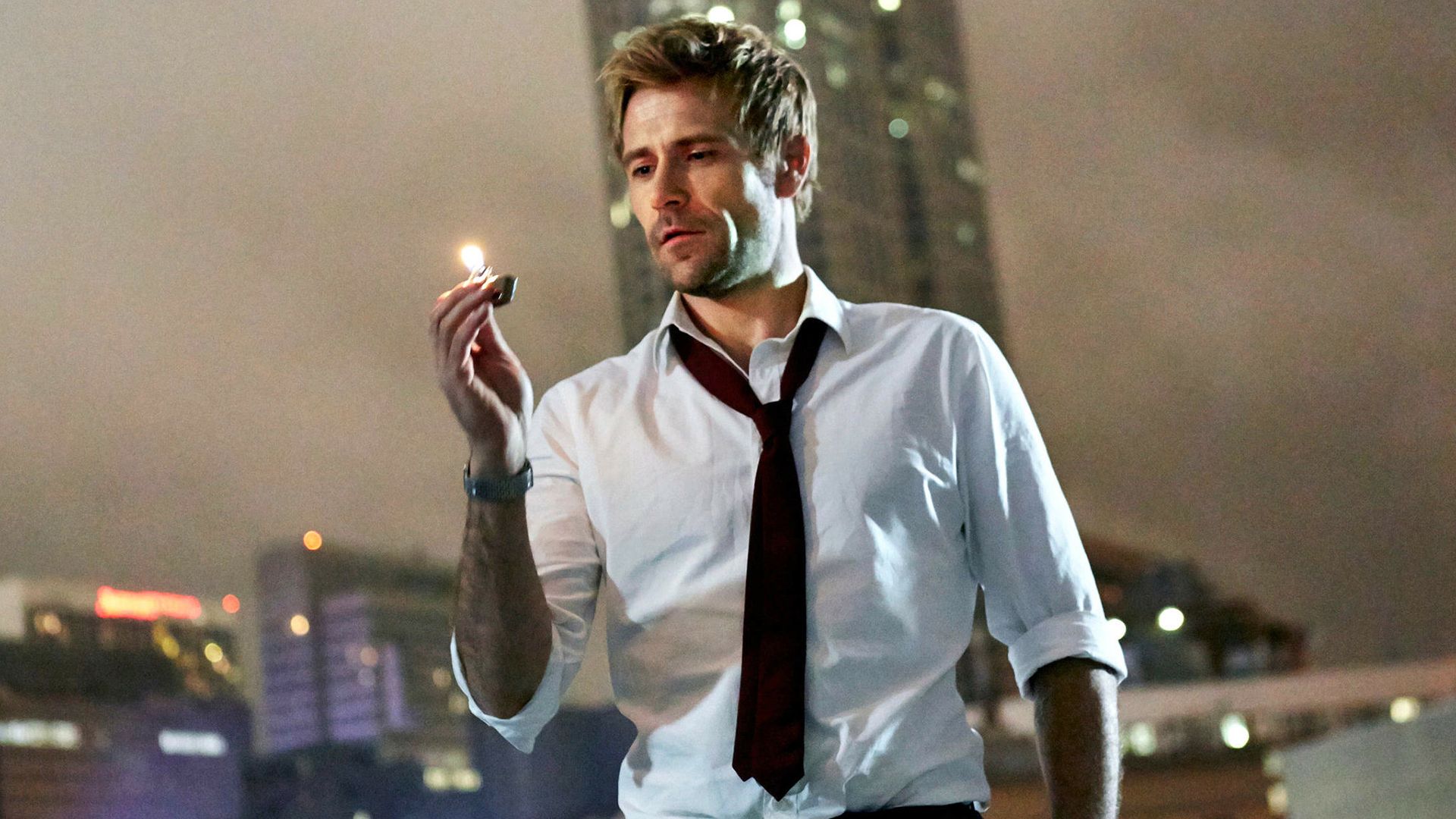 Matt Ryan como Constantine
