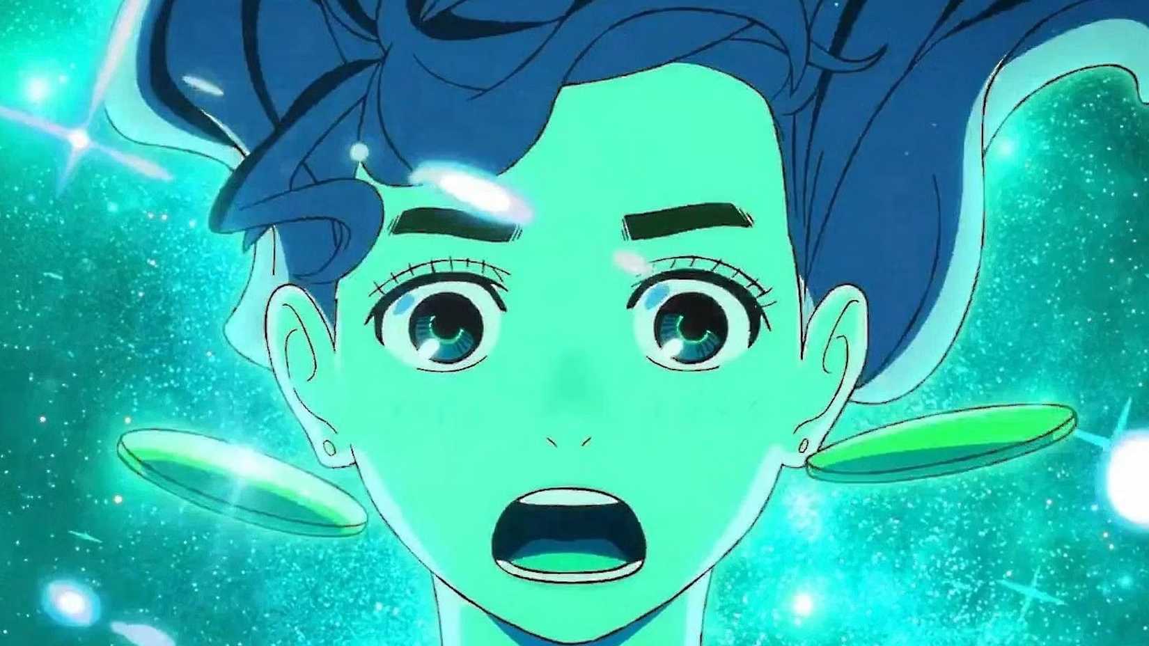 Momo de Dandadan flotte avec une énergie verte derrière elle alors que sa bouche reste ouverte.