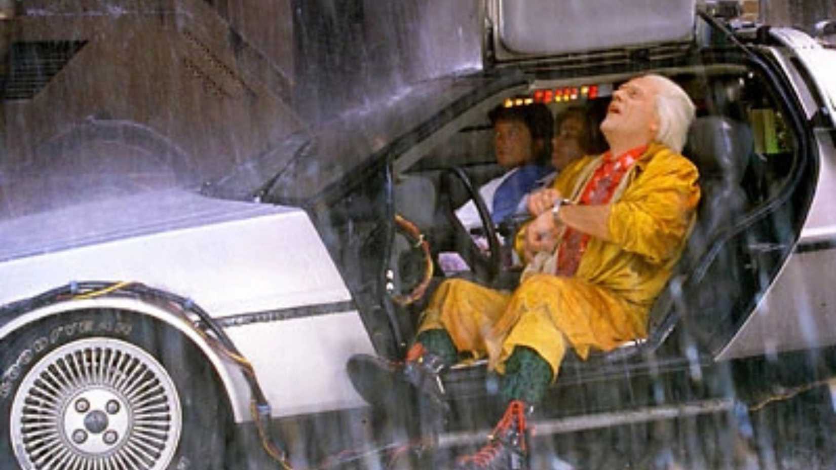 O relógio do Doc prevê o tempo em De Volta para o Futuro