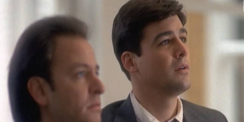 Fisher Stevens e Kyle Chandler em Early Edition.