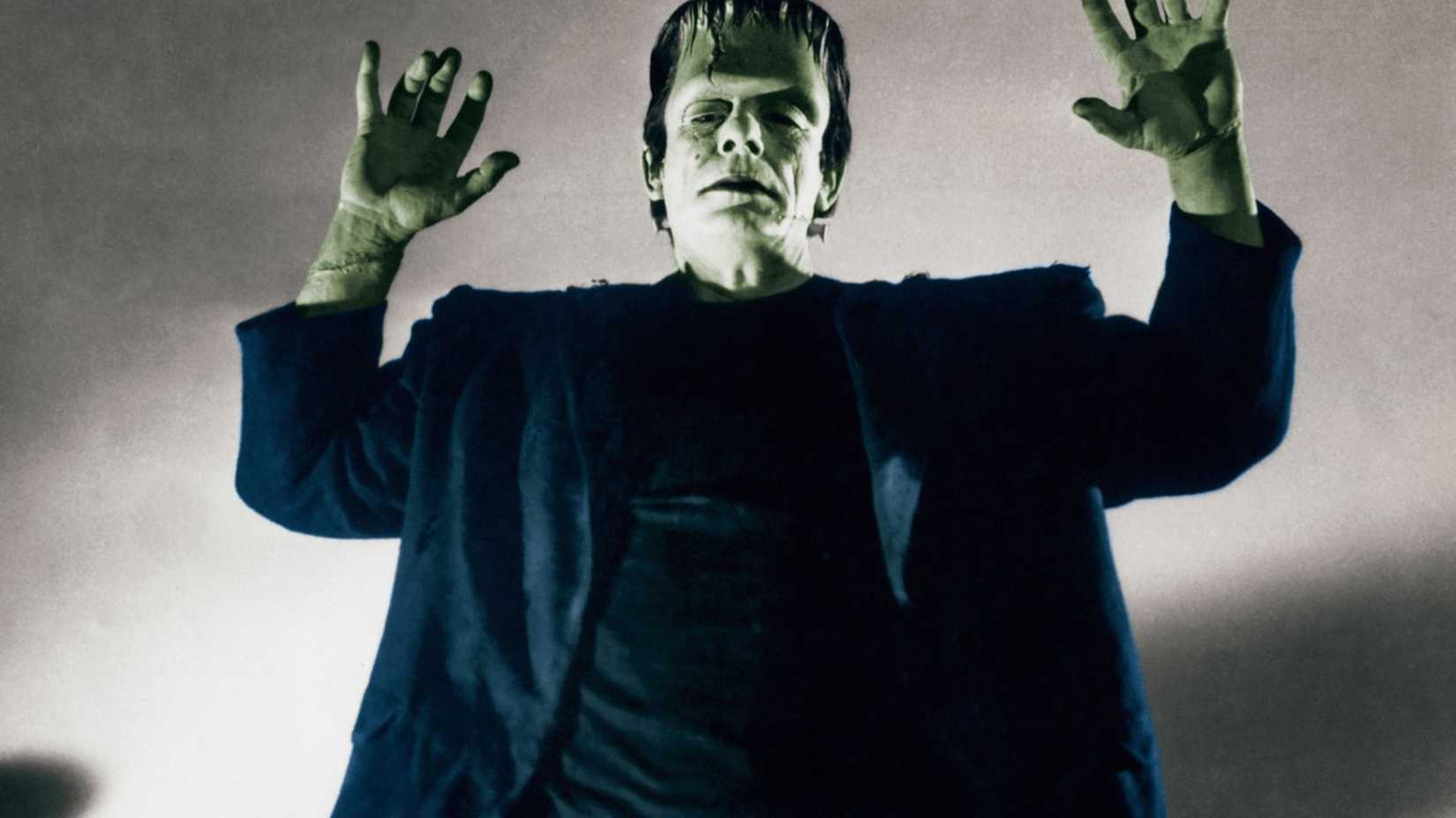 Glenn Strange como o Monstro de Frankenstein