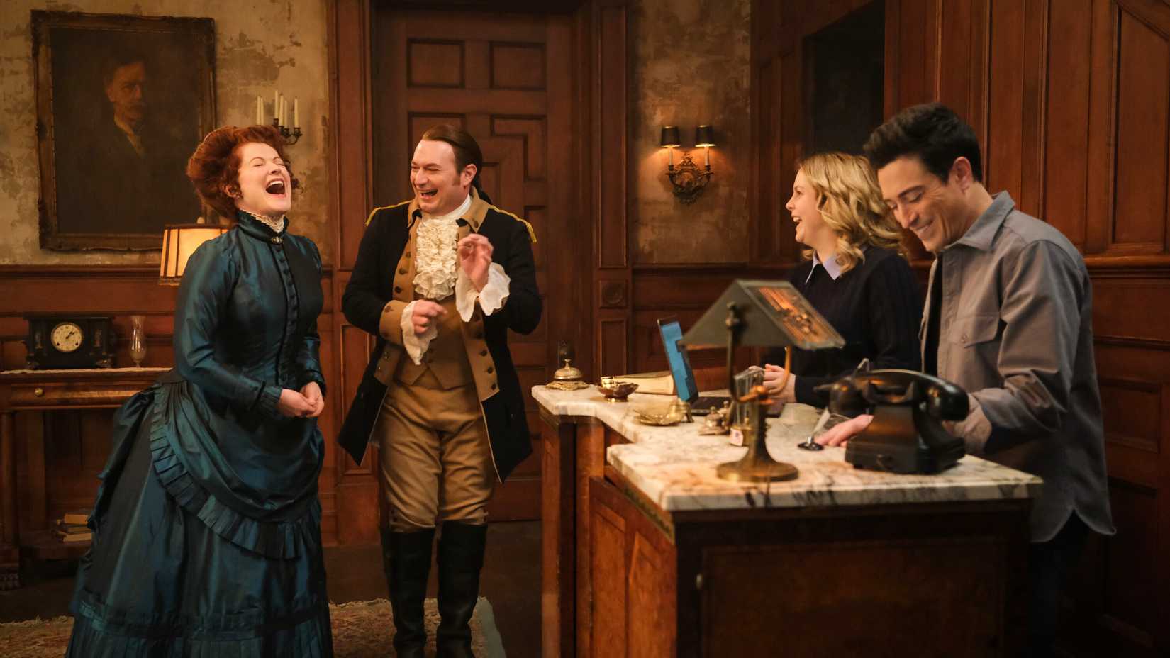 hetty isaac sam kyle laughing ghosts