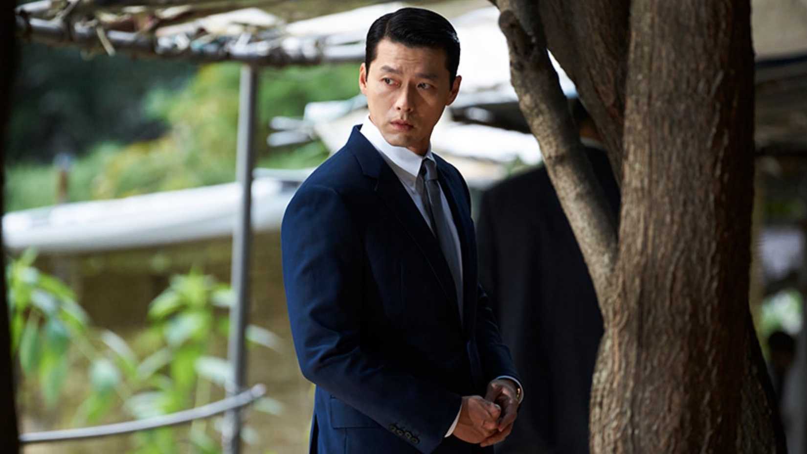 hyun bin looking to the side in made in korea