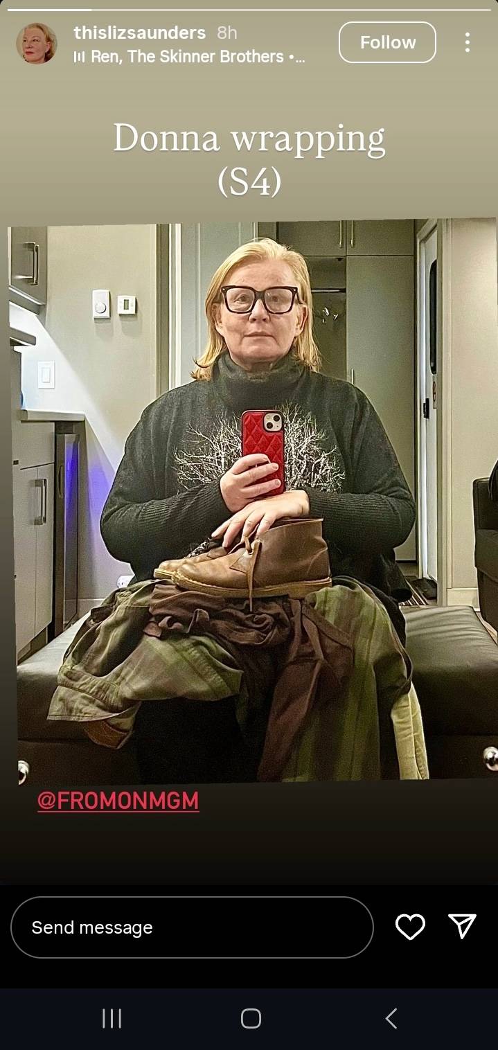 Atualização de produção da 4ª temporada de From por Elizabeth Saunders