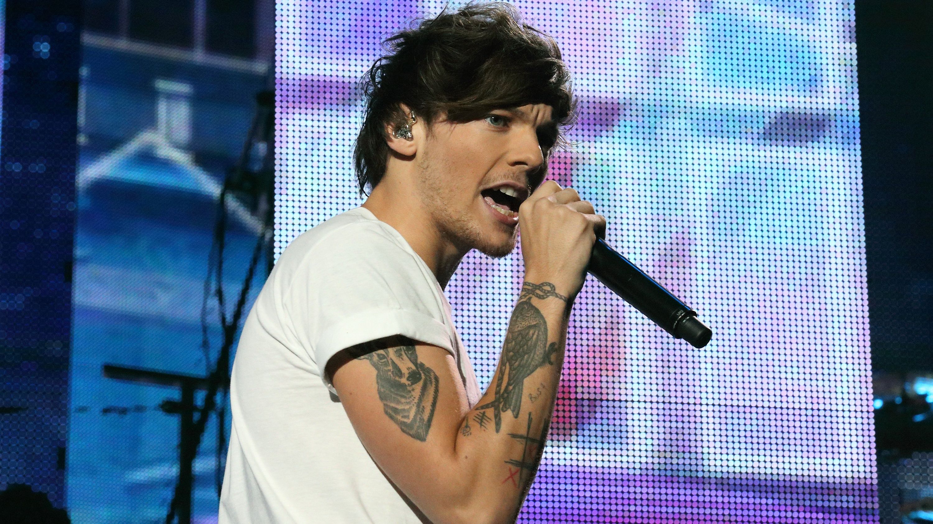 Louis Tomlinson Reveals One Direction Song He Hated Performing