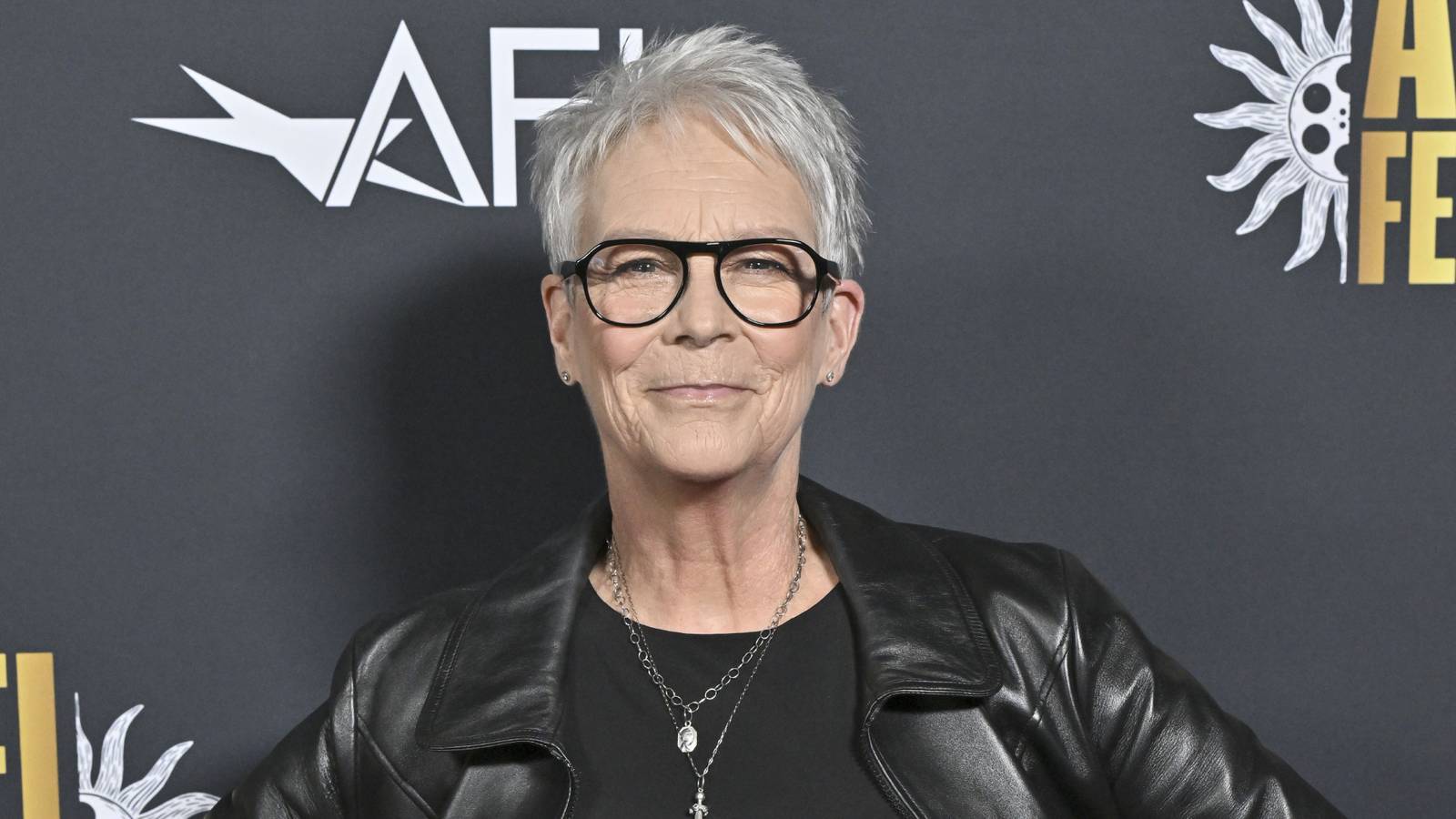 Jamie Lee Curtis möchte die abgesagte Fortsetzung von James Camerons ...