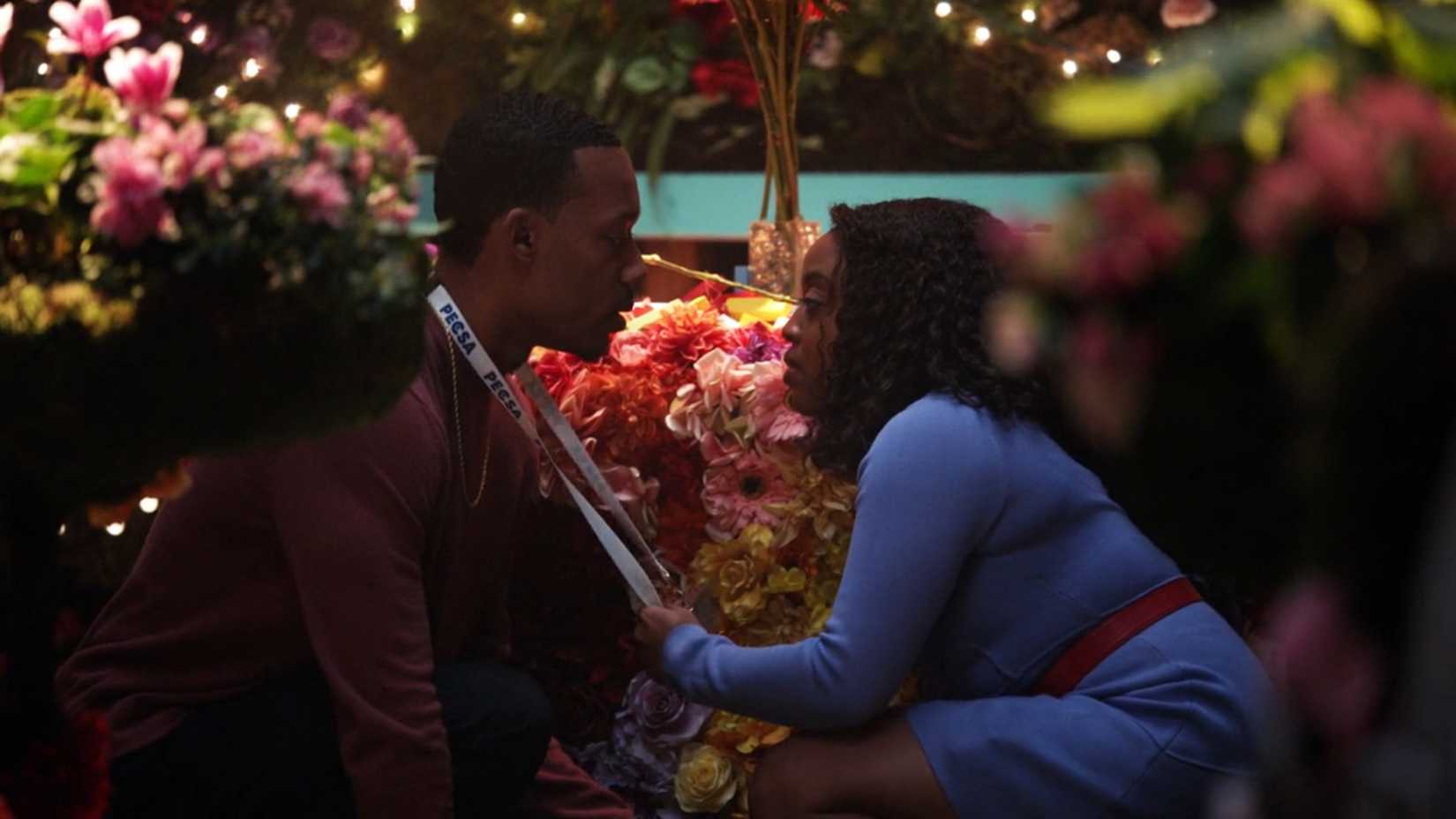 O primeiro beijo de Janine e Gregory em Abbott Elementary