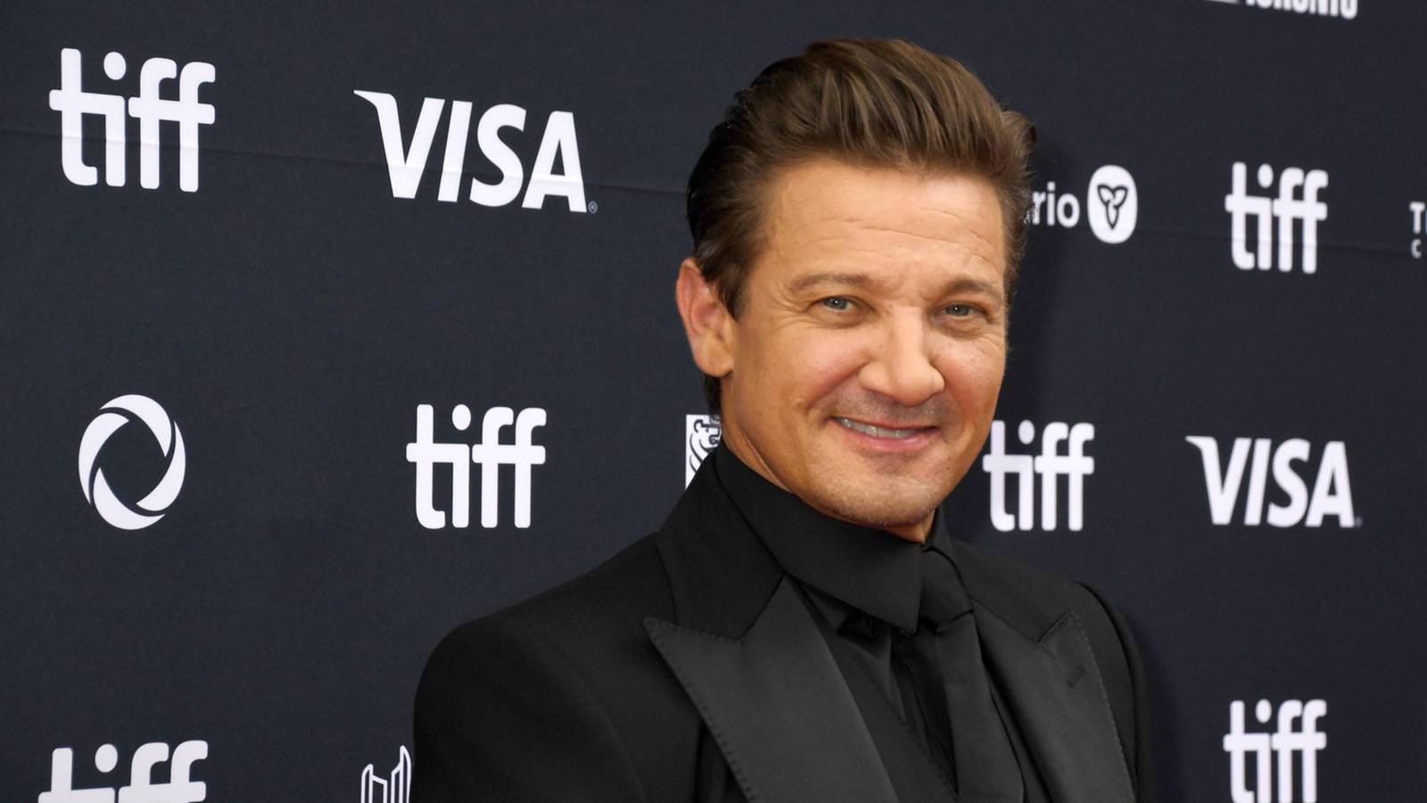 Image for Jeremy Renner Accused Of Threatening & Sexually Harassing Former Girlfriend & Collaborator