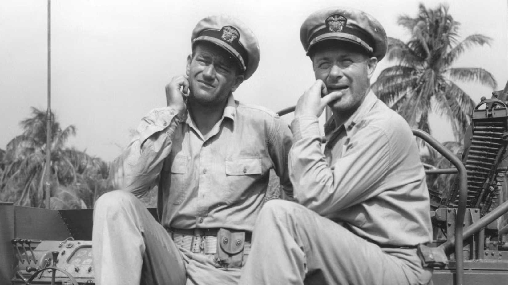 John Wayne e Robert Montgomery em Eram os Descartáveis
