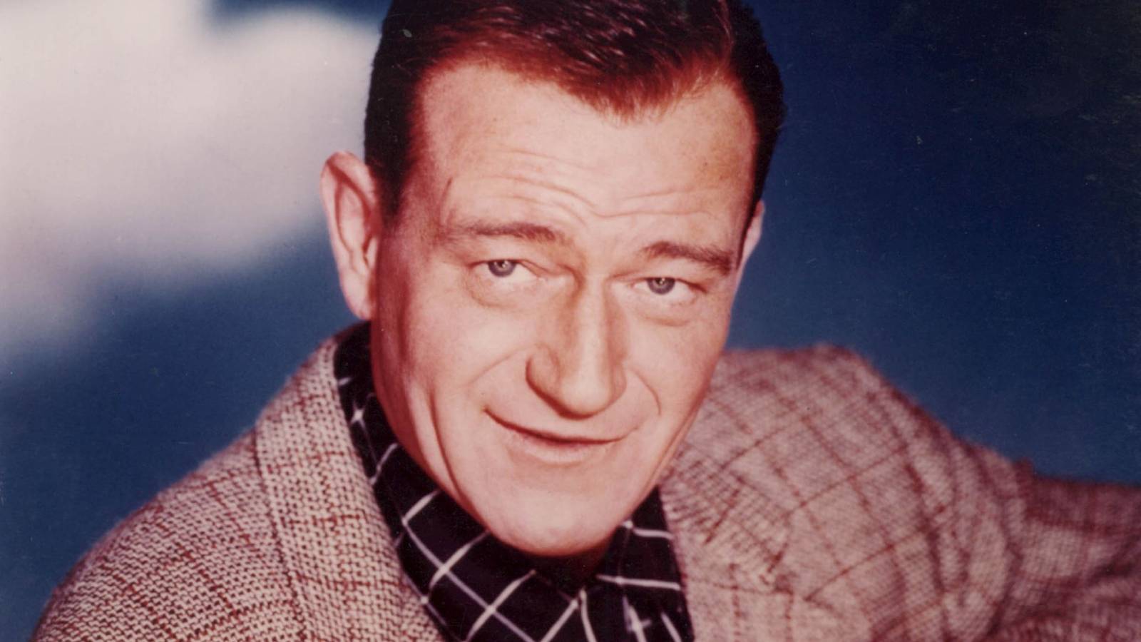 10 Underrated John Wayne Movies Beyond Westerns