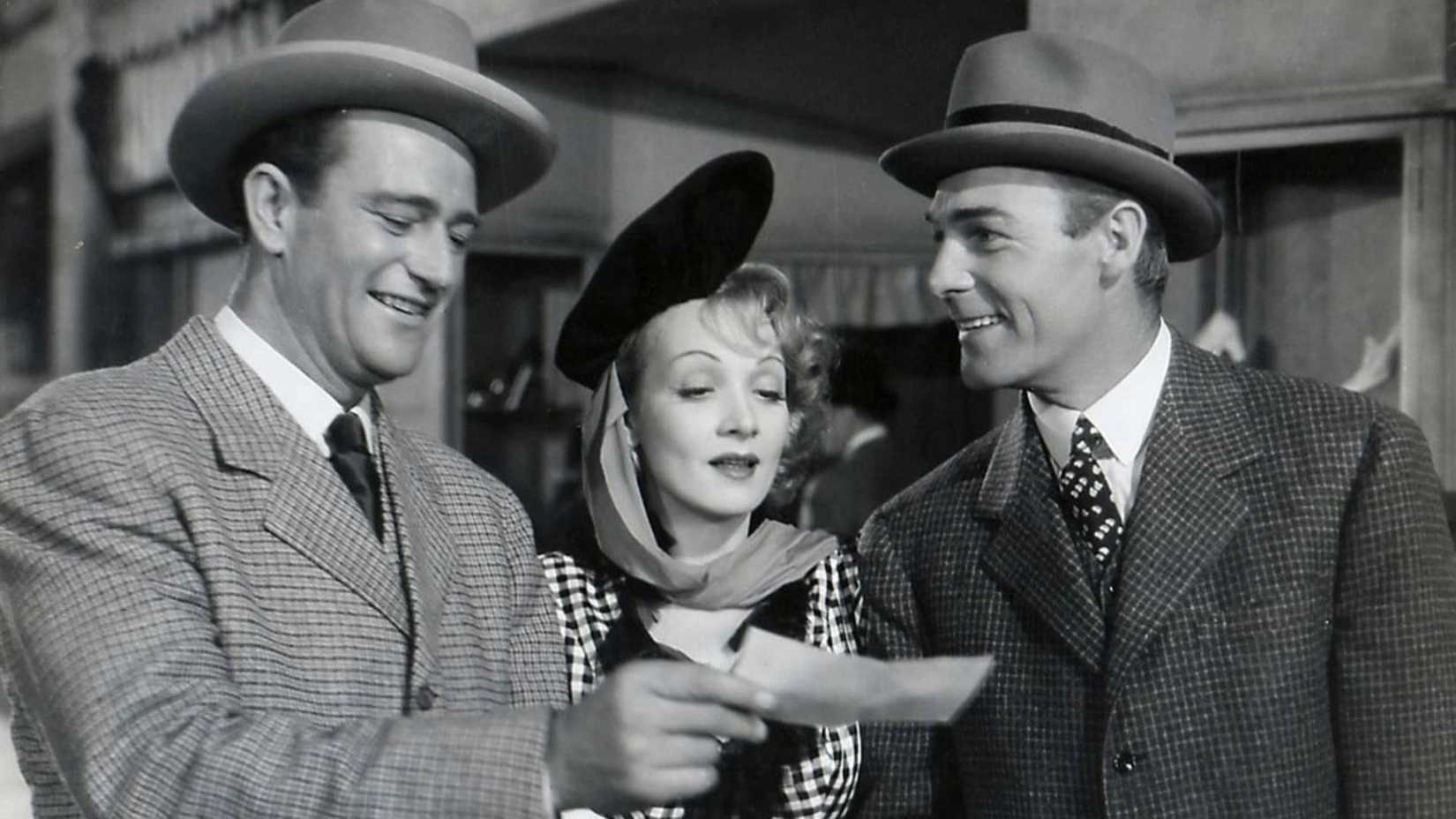 John Wayne sorrindo em Pittsburgh