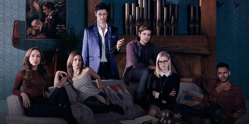 Elenco principal de The Magicians na primeira temporada.