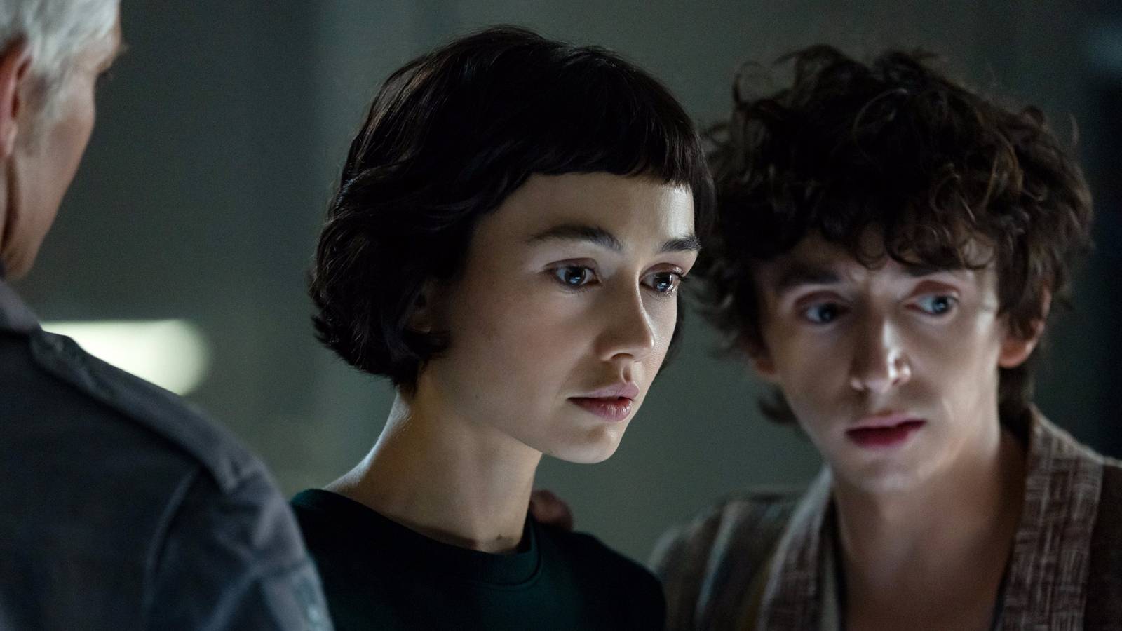 Kirsh, Wendy, and Boy Kavalier in Alien Earth