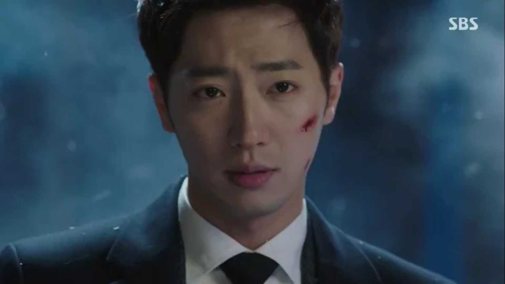 Lee Sang-yeob como Lee Yoo-beom em While You Were Sleeping.