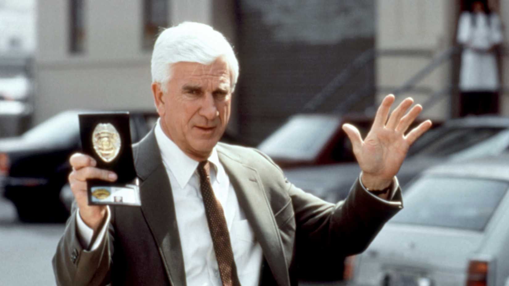 Frank Drebin em Corra que a Polícia Vem Aí!