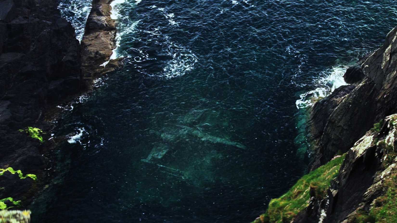 Luke Skywalkers X-wing Sunk on Ahch-To