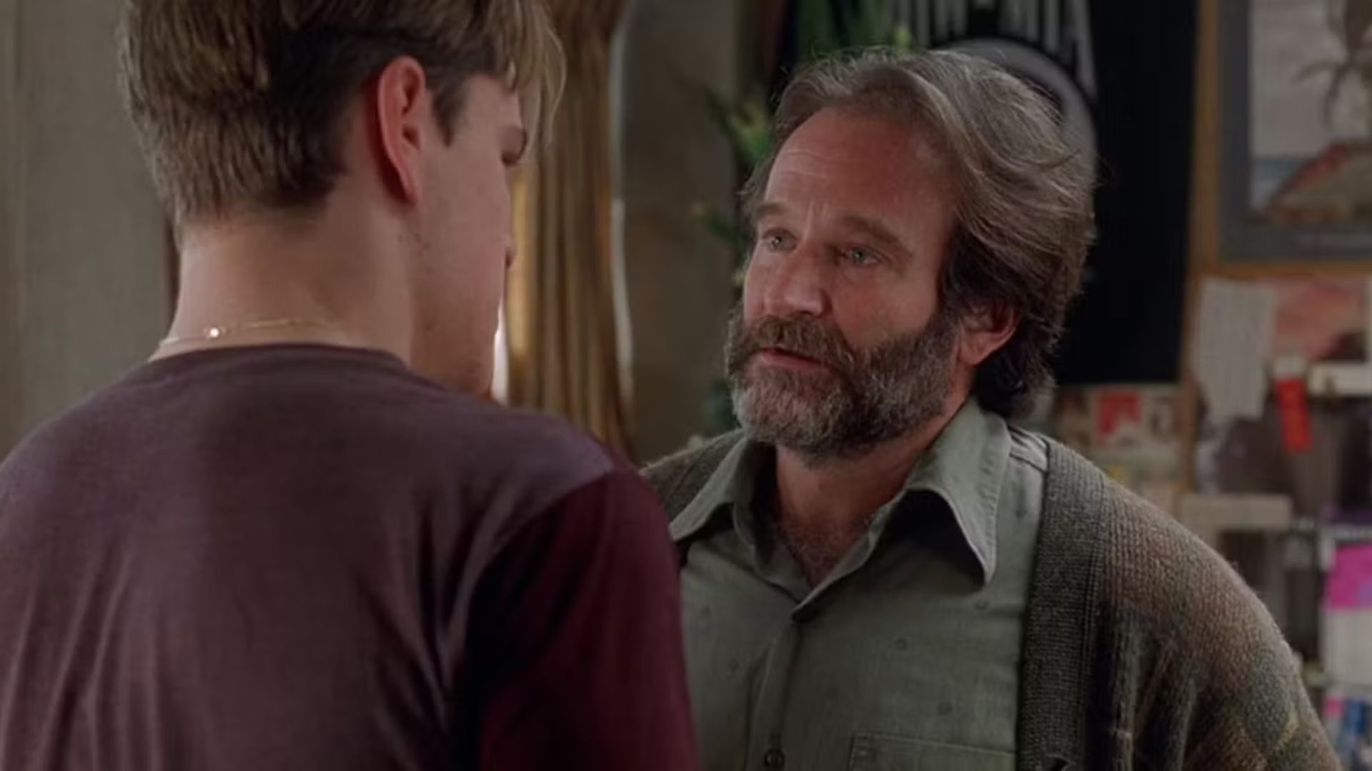 Matt Damon as Will talking with Robin Williams as Sean in Good Will Hunting