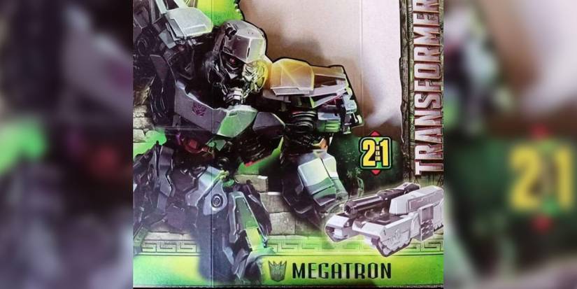 Megatron Rise of the Beast Toy Box Art
