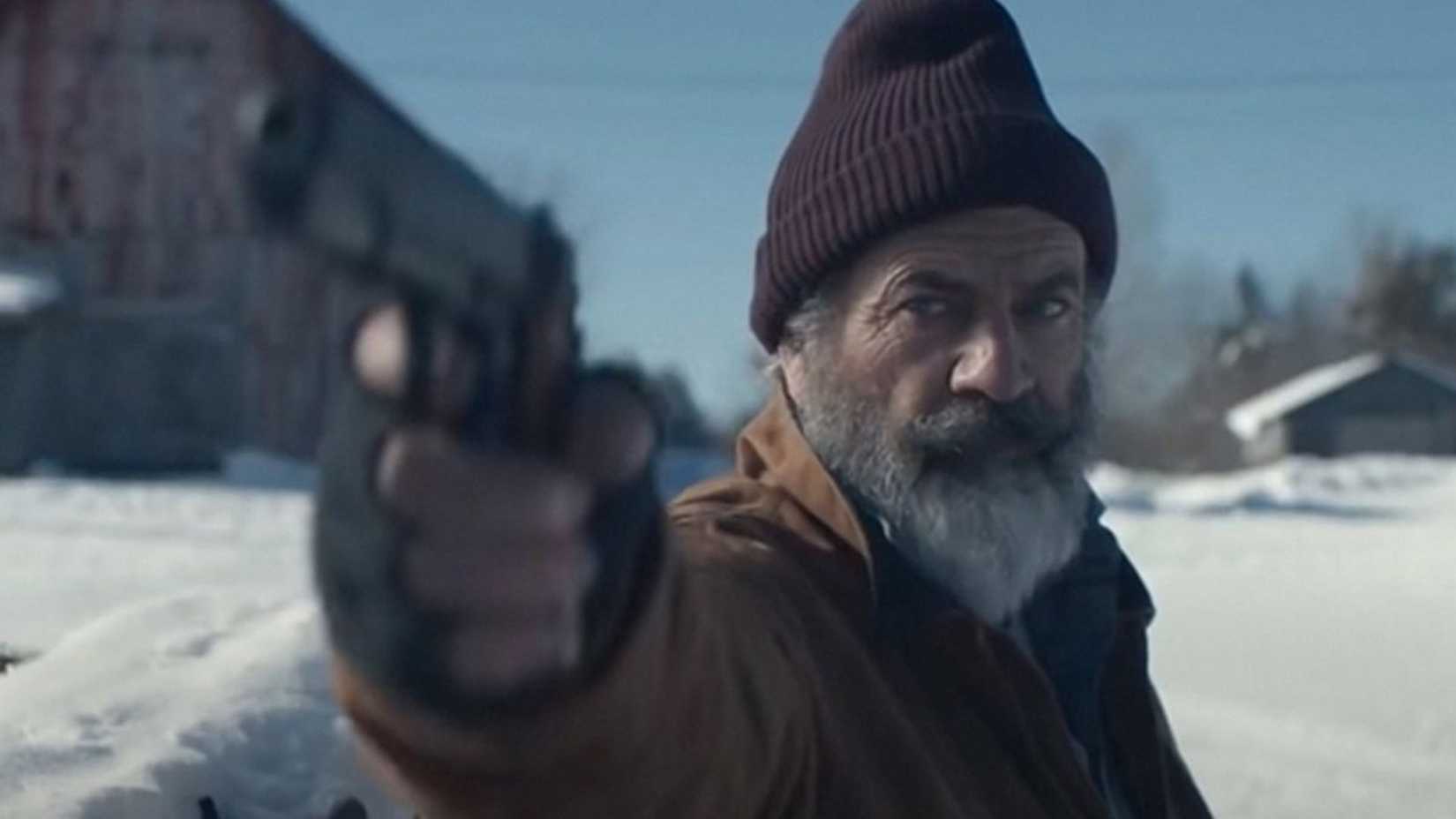 Mel Gibson como Papai Noel em Fatman