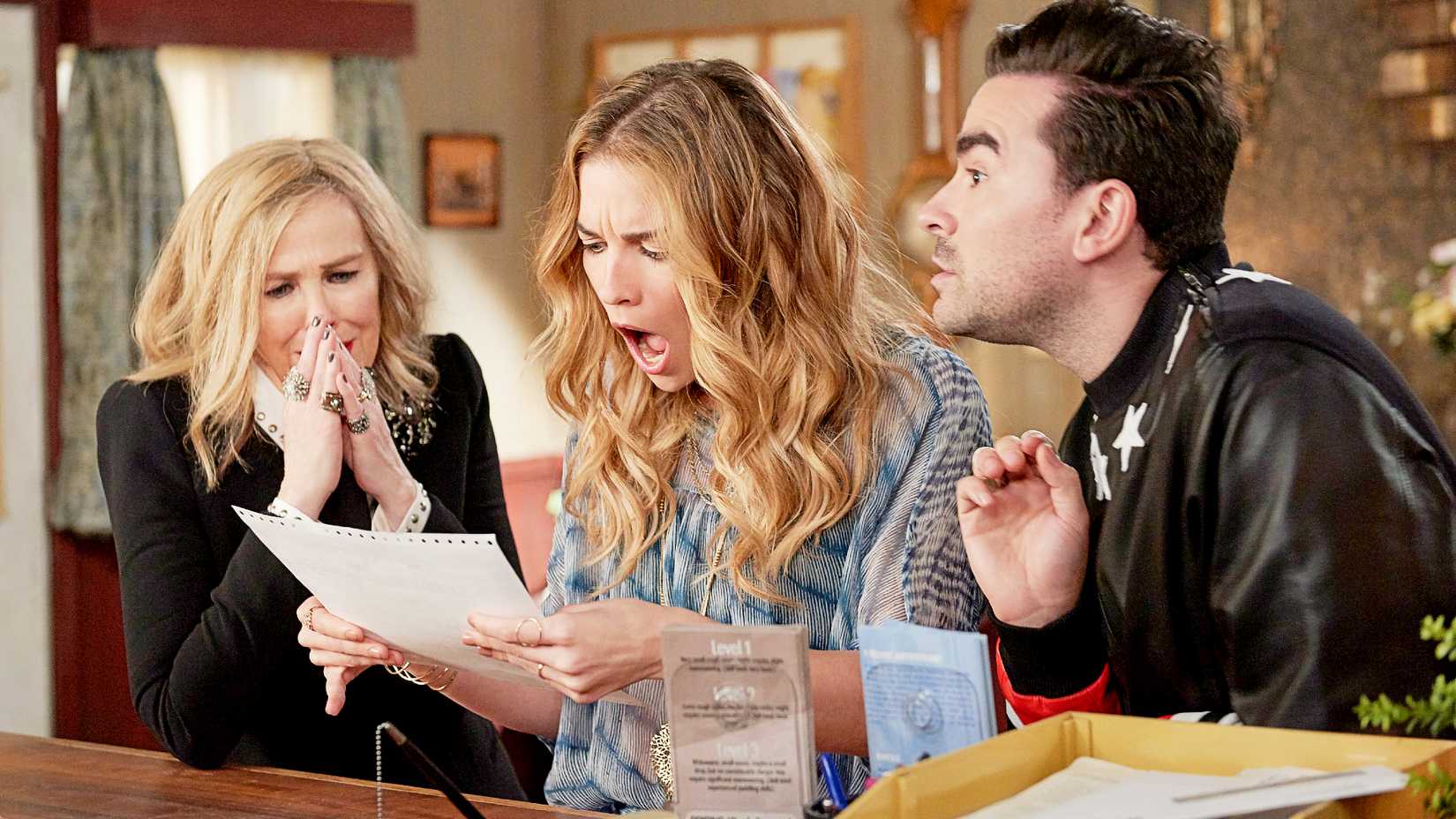 moira alexis and david in schitt s creek