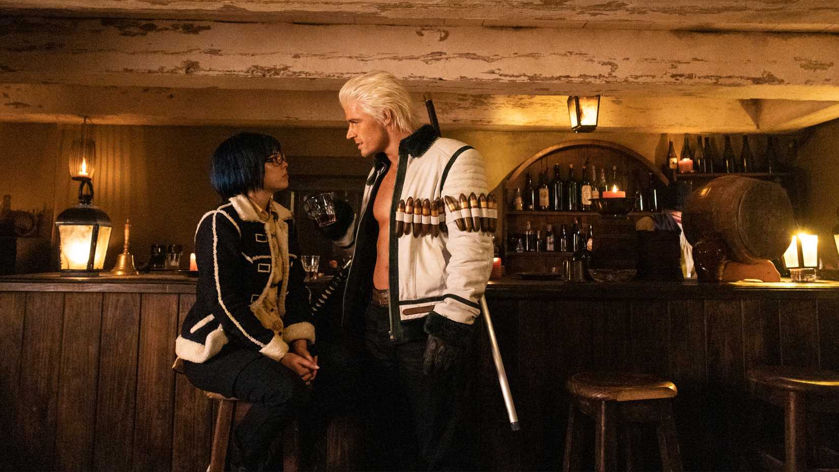 Smoker e Tashigi na segunda temporada de One Piece da Netflix